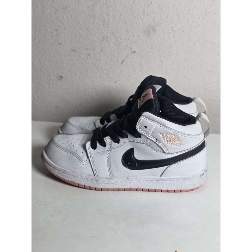 Jordan Air Jordan 1 Mid White Black Pink Sneaker Unisex Kids 1.5Y 554725-180 - Picture 8 of 11